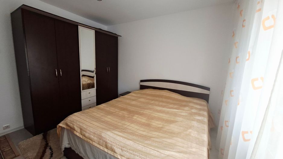 Apartament 3 camere, renovat și mobilat | 2 băi | Zona - Spitalul Județean - Poză 4