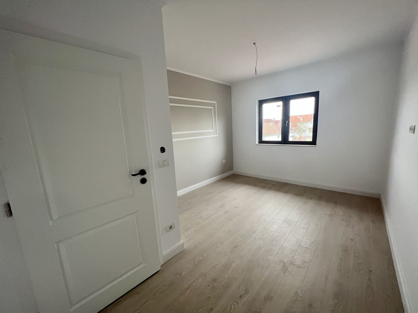 DUPLEX SPATIOS - Poză 12