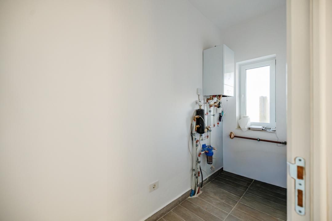 Duplex P+1E| Gata de Mutare| 5 cam, 3 bai | Teren 313 m Săcălaz| Comision 0 - Poză 20