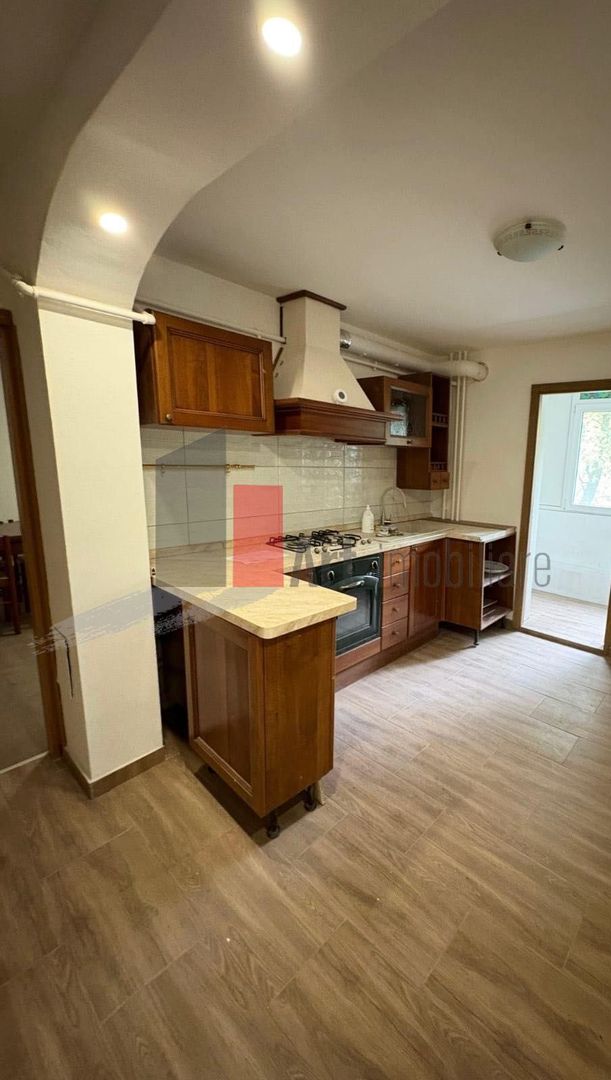 Apartament cu 2 camere-Basarabia-Titan-cu centrala - Poză 4