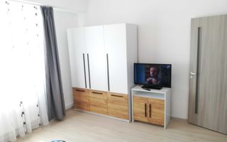 Apartamanet 3 camere I M. ViteazuI I Stanca parcare lift - Poză 4