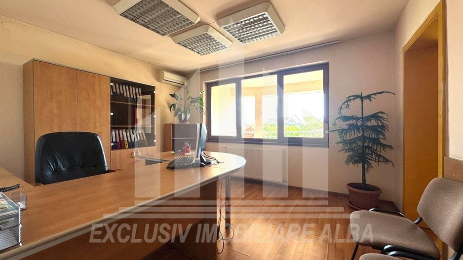 Spatiu de birouri P + 2E de vanzare, Cetate - Poză 3