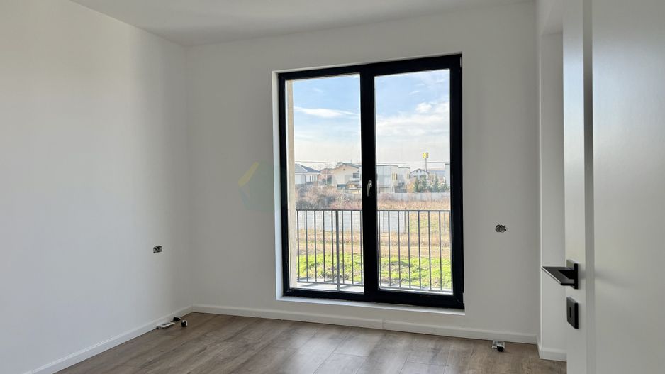 Vila individuala 5 camere Tunari - Poză 17