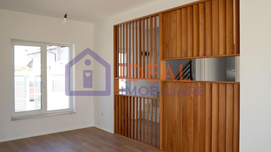 Casa Individuala Moderna cu 4 camere si 316 mp curte, in Cristian - Poză 14