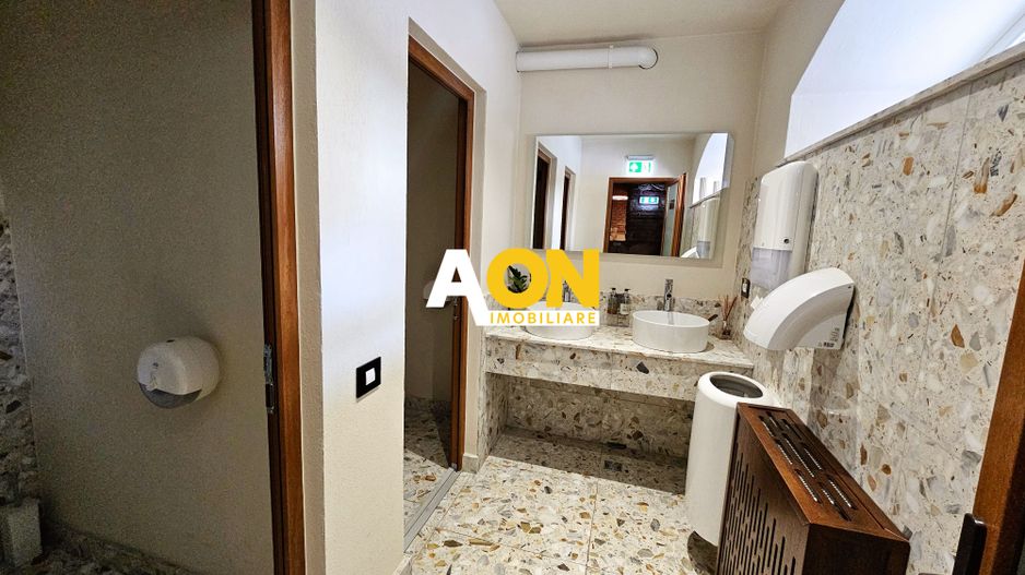 Clădire istorică ultracentrală, PUB + 13 birouri, S+P+M, renovată 2024 - Poză 17