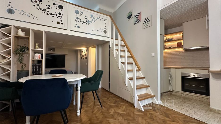 Studio cu Mezanin | Cladire Istorica | Zona SORA - Ultracentral - Poză 1