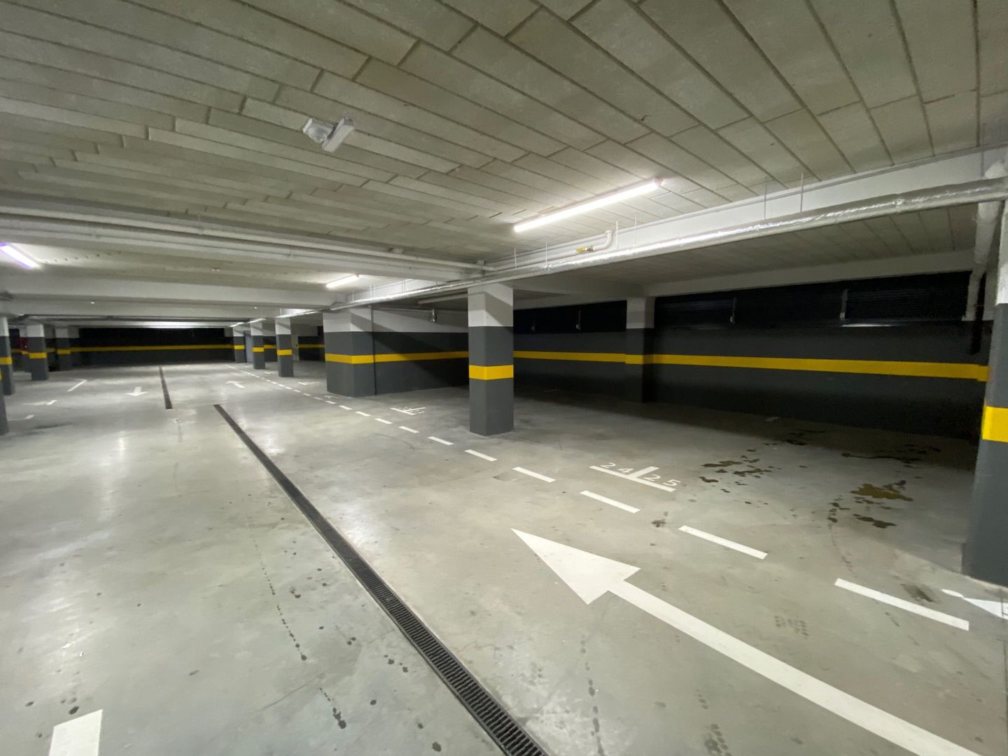 Penthouse Calea Aradului -  terasa 40 mp - Poză 30