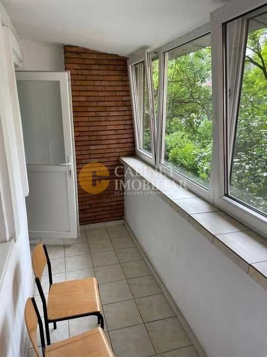 Vinzare apartament 2 camere Arcu Iasi - Poză 4