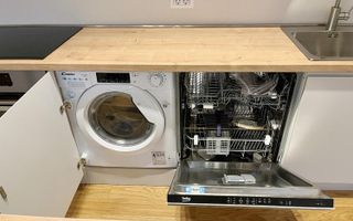 Apartament spatios 2 camere Carmen Sylva Residence cu loc de parcare - Poză 6