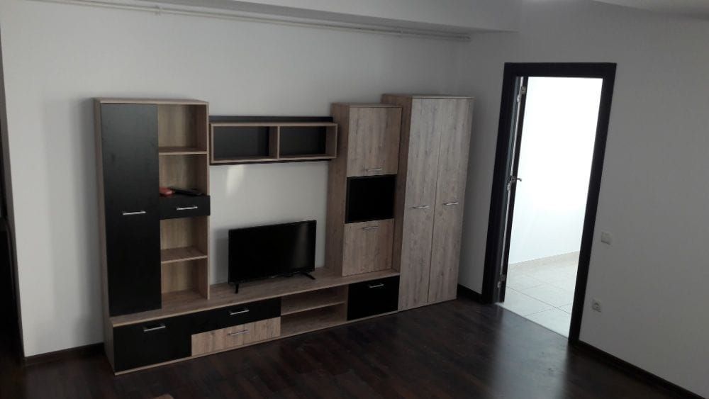 De vanzare apartament 2 camere  Grozaavesti - Poză 1
