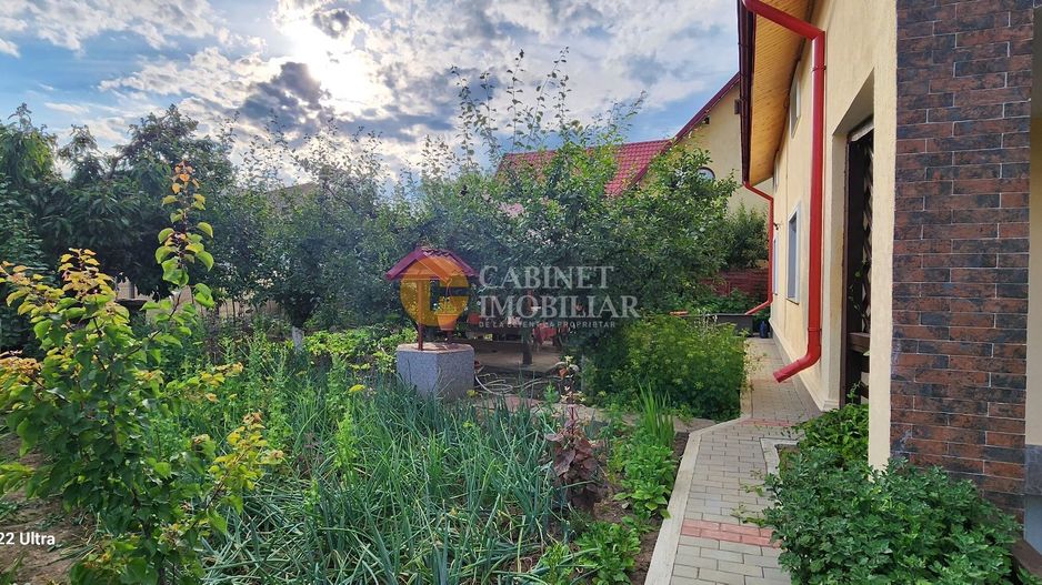 Casa de vânzare Valea Adanca, 4 camere,  zonă principala, Toate utilit - Poză 7