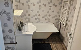 2 camere zona Complex Studentesc cu centrala - Poză 6