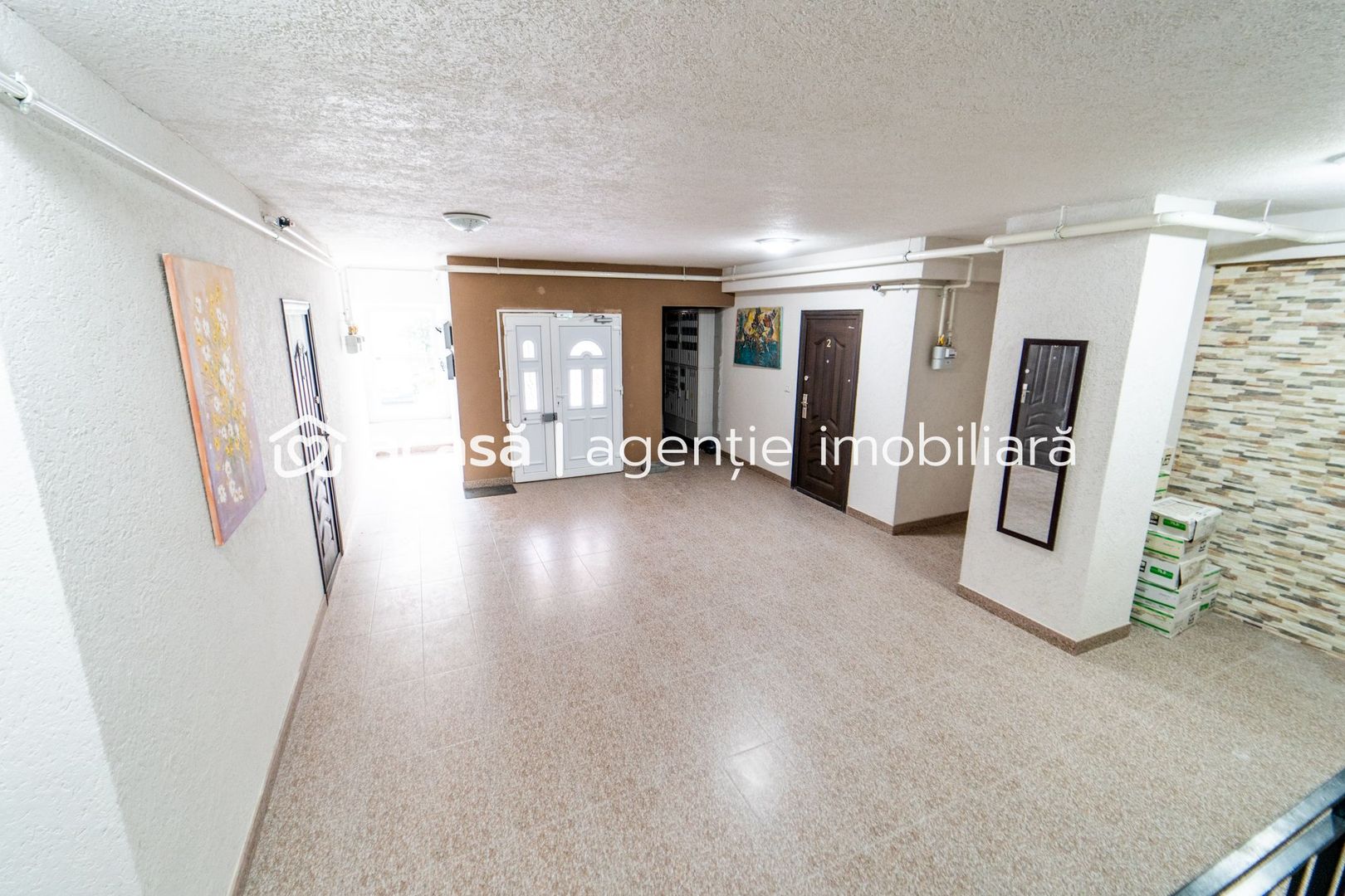 Apartament modern, pe str Tudor Vladimirescu Arad - Poză 5