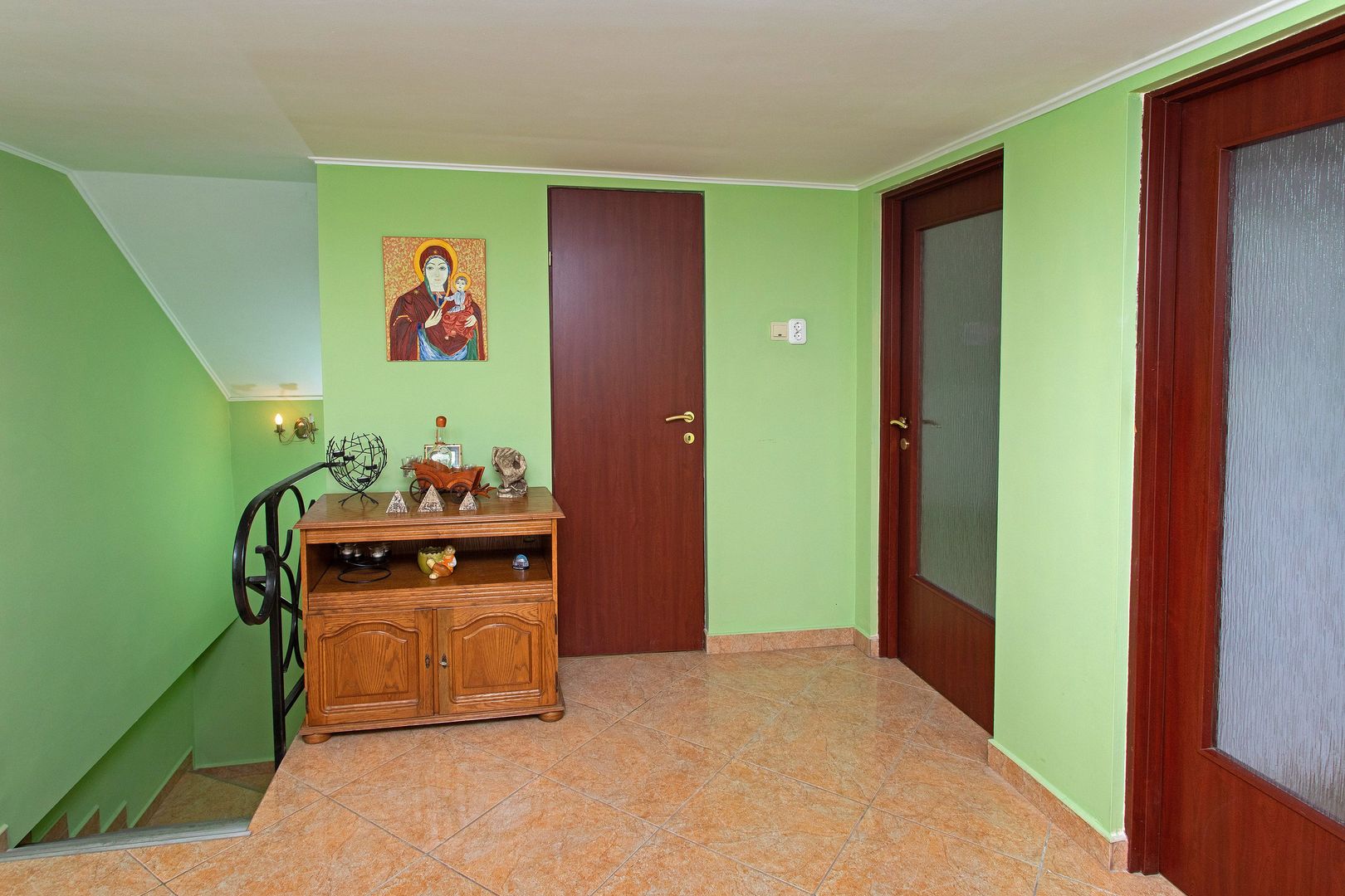 Vilă P+M, Santandrei, 4 dormitoare. 287 000 E (neg). Comision 0. - Poză 19