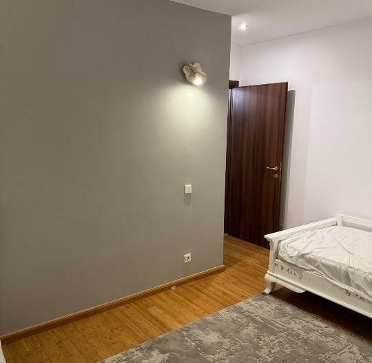 De vanzare  Apartament 3 cam mobilat utilat + parcare subterana Domenii sect1 - Poză 9