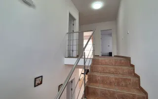 Casă cu 5 camere, 220 mp, teren 500 mp – Prelungirea Ghencea - Poză 14