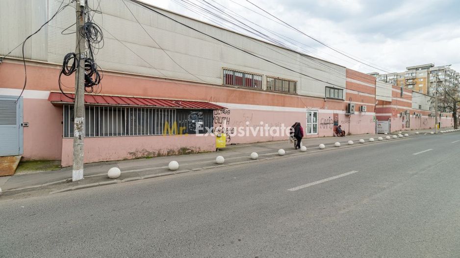 Spațiu comercial de închiriat in Năsăud Shopping Center - Poză 2