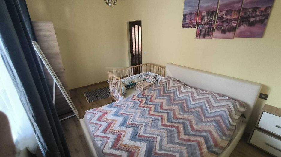 3 camere spațioase cu parcare, într-o zonă liniștită din Florești. - Poză 4