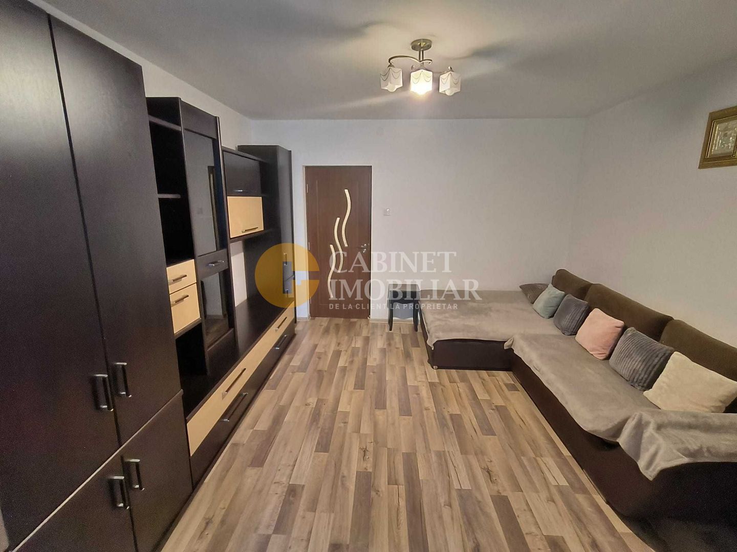 Palas Campus - O camera - Etaj Intermediar - Mobilat/Utilat - Poză 2