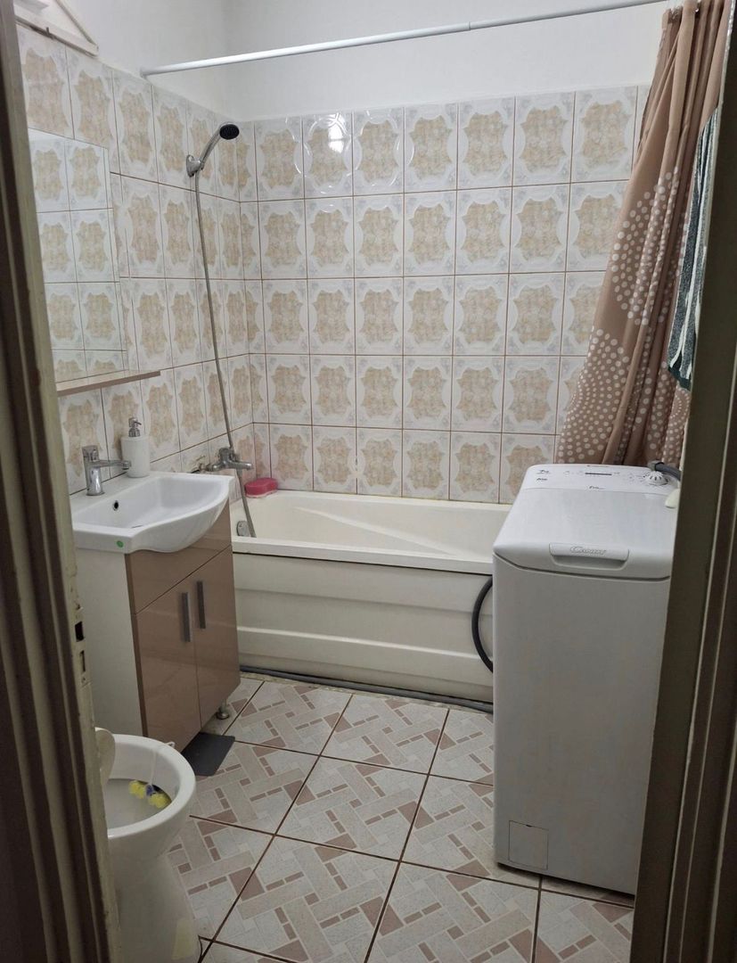 AP. 2 CAMERE 1 MAI, BUCATARIE INCHISA, BLOC REABILITAT, MOBILAT/UTILAT - Poză 5