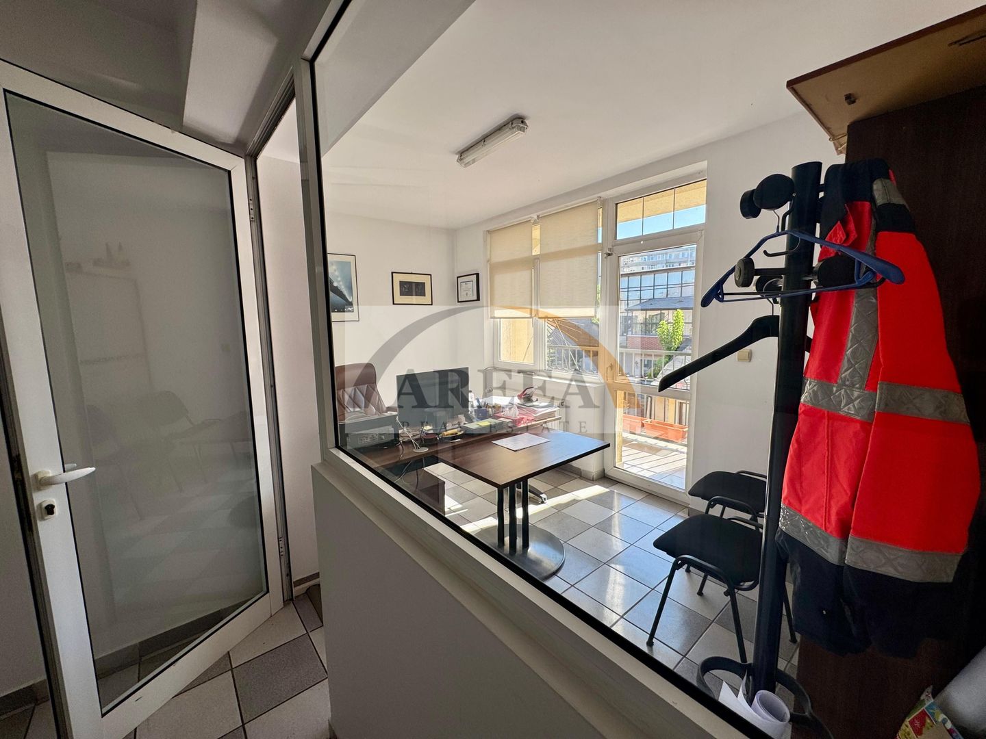 OPORTUNITATE - vila-curte individuala-garaj la Domenii-Popisteanu - Poză 10