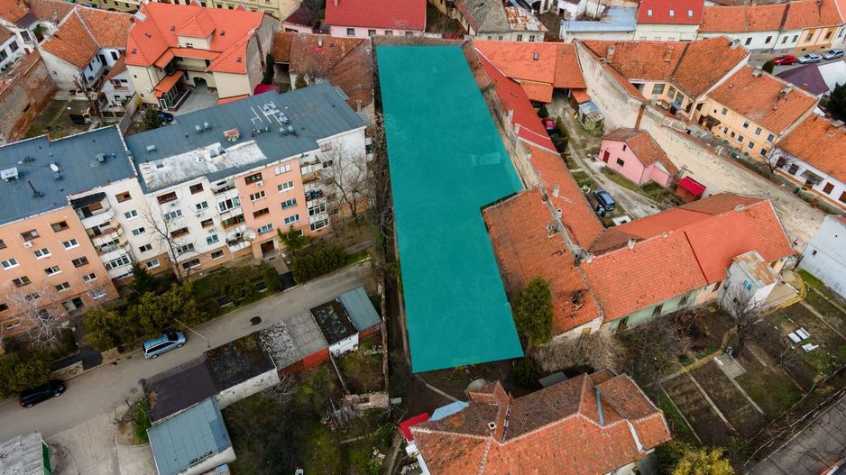 Casă ultracentrală cu teren de 1.474 mp Arad - Poză 2