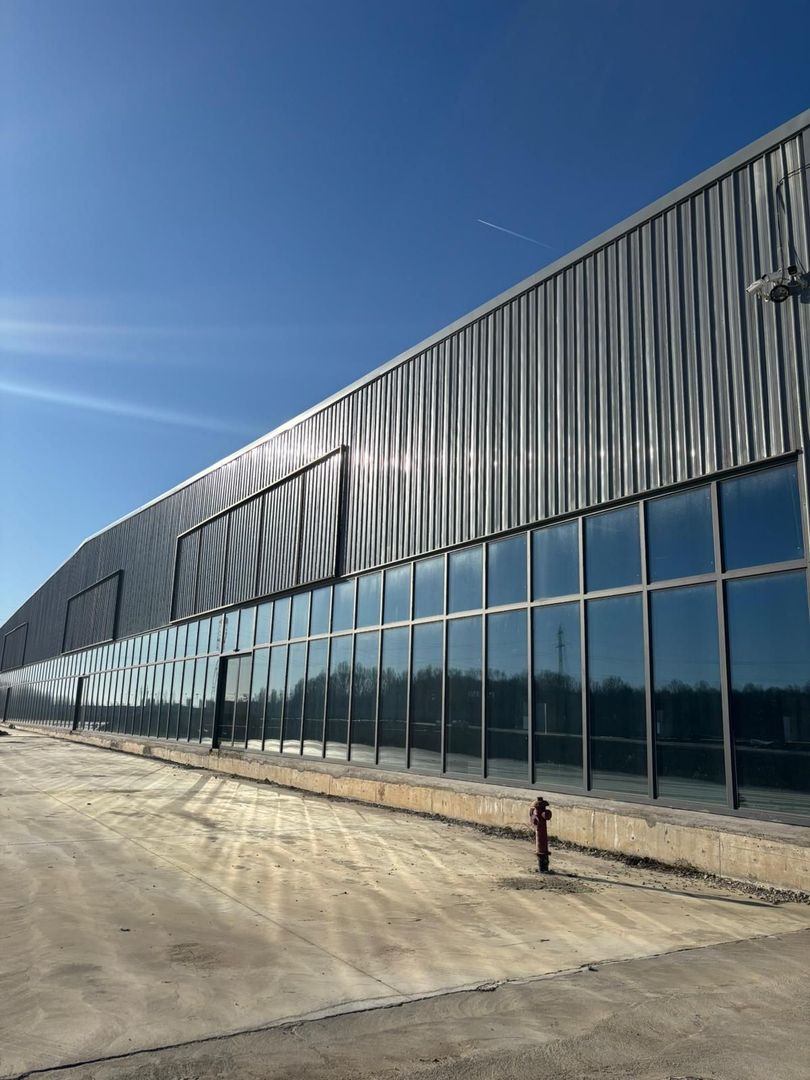 Spatii comerciale, industriale, logistice, birouri, productie, retail - Poză 15