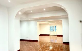 Spatiu comercial 80 mp utili 2 incaperi grup sanitar in Strand - Poză 3