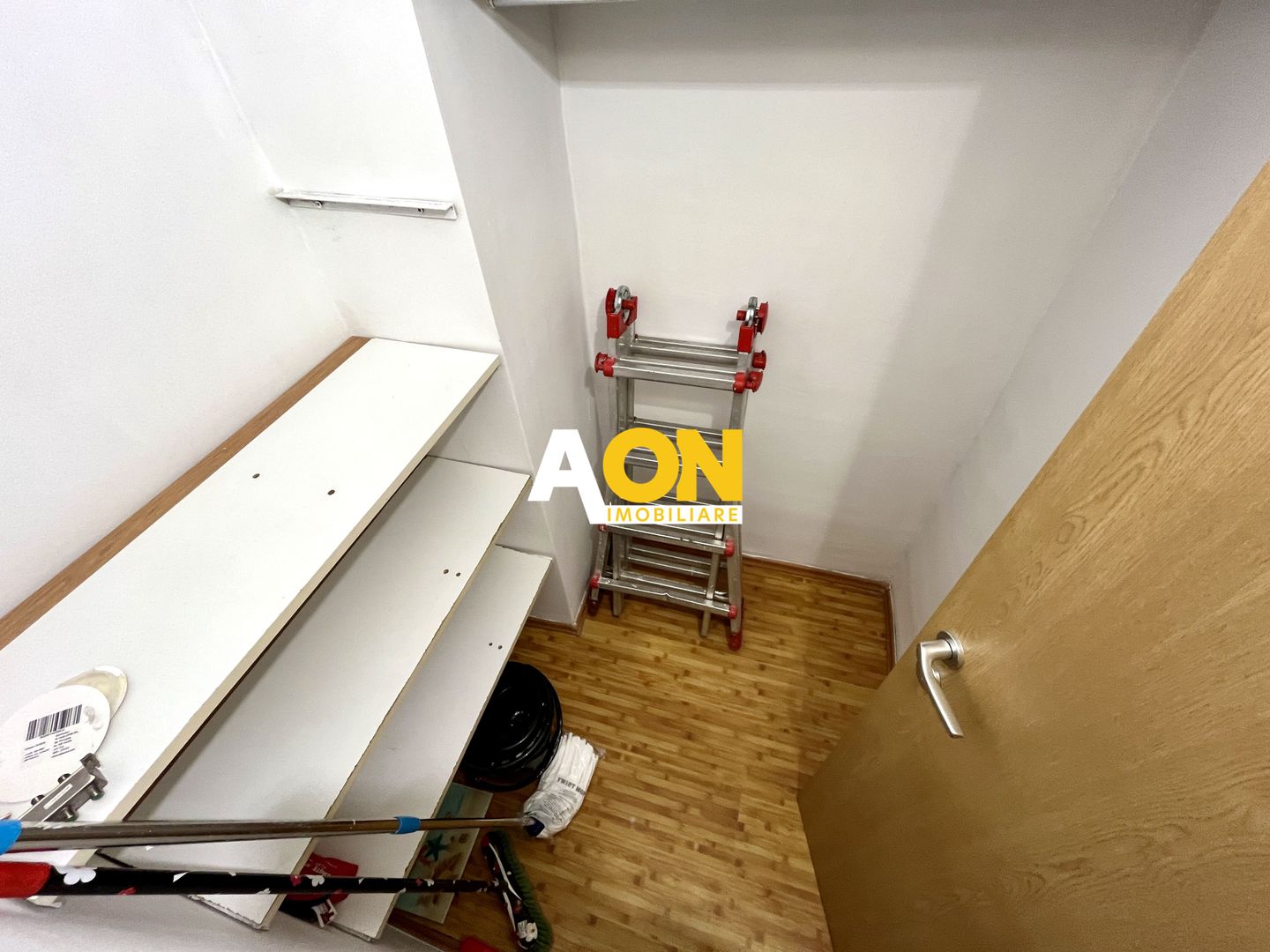 Apartament cu 2 Camere, Etaj 2, Zona Stadion - Poză 9