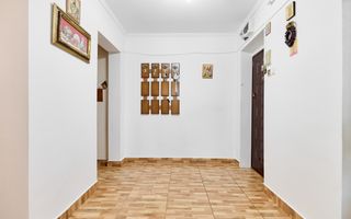 Apartament decomandat  4 camere -  etaj intermediar - Cartier Nord - Poză 9