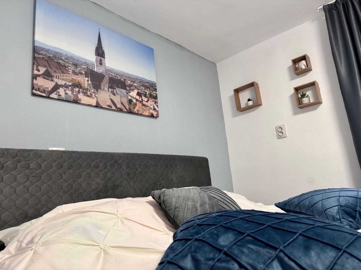 Studio in centrul istoric din Sibiu ideal pentru regim hotelier - Poză 3