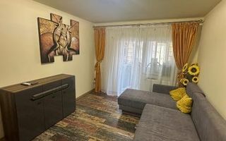 2 camere decomandat, etaj 4 ,  Dâmbovița centrala proprie - Poză 2