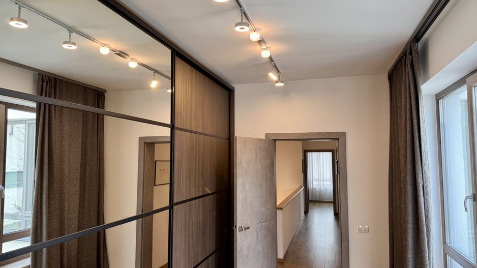 Duplex mobilat si utilat 3dormitoare Dumbrăvița 510mp teren - Poză 44