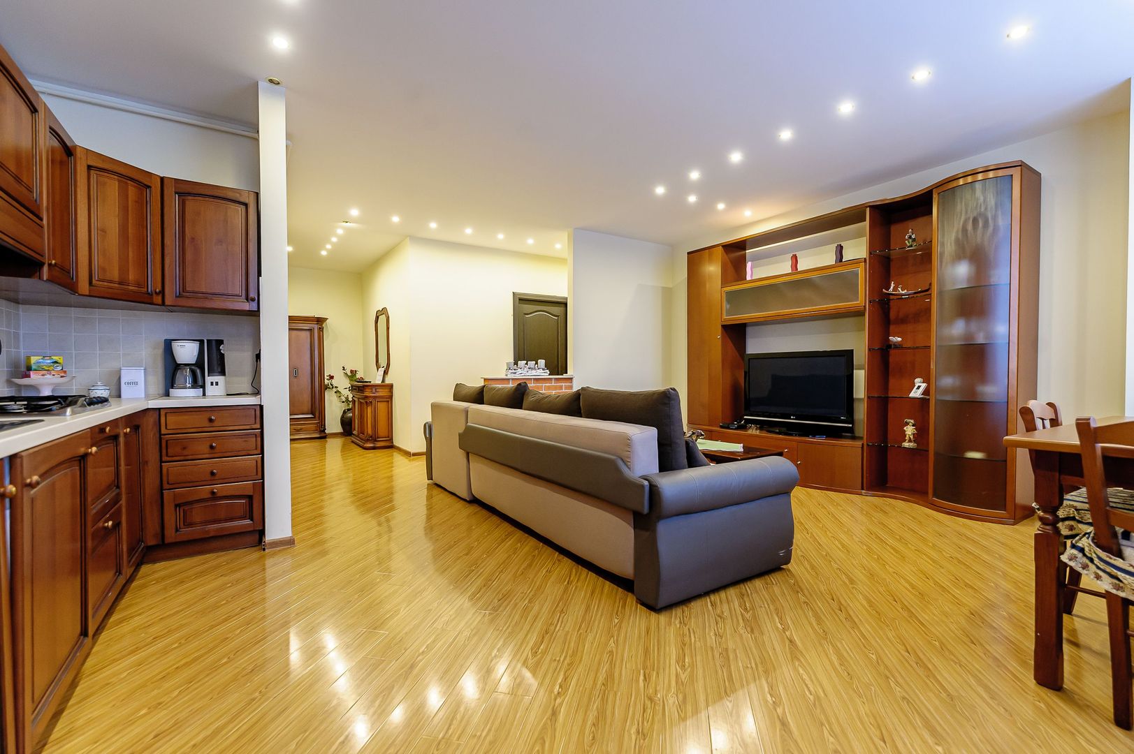 Apartament cu 3 camere, Urbanna. - Poză 5