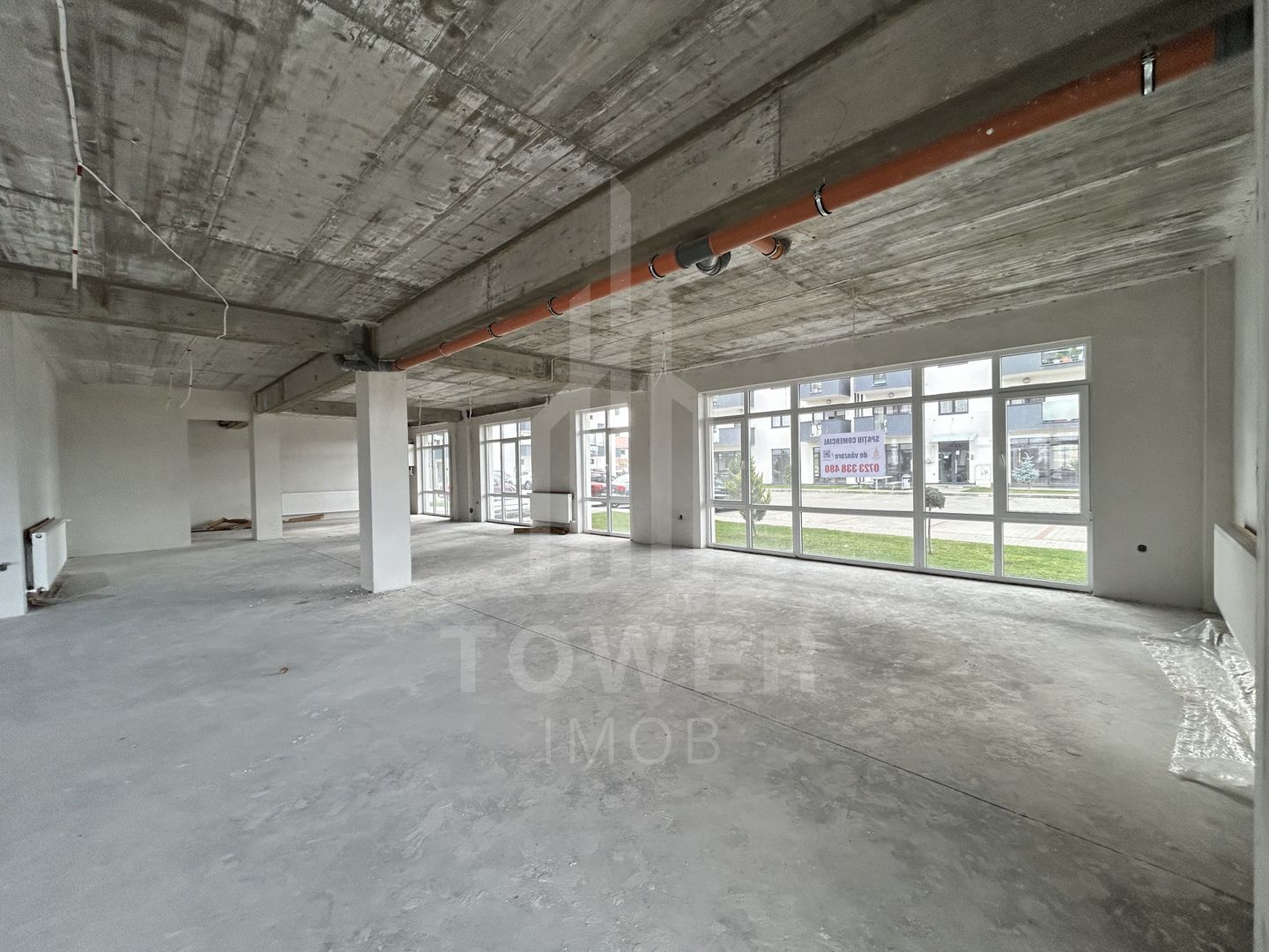 Spațiu ideal pentru multiple activități comerciale | Calea Șurii Mici - Poză 2