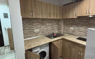 De inchiriat garsoniera , Liberty Centre - Poză 10