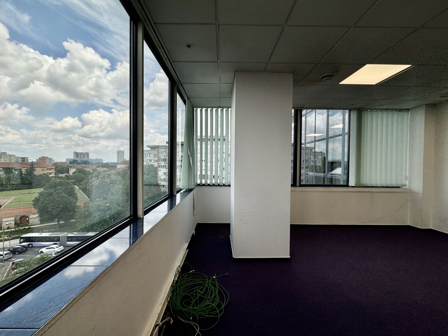 City view office - Poză 1