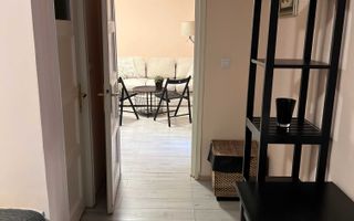 Apartament superb 2 camere, de închiriat, Piața Romană, balcon, vedere spre parc - Poză 7