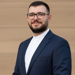 Sercan Gabriel - Radomus Real Estate