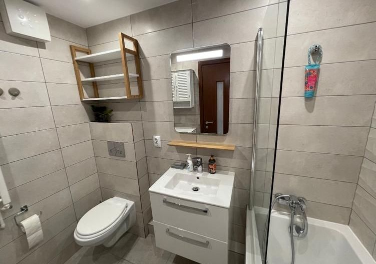 Apartament 2 camere modern, parcare inclusă, mobilat complet, lux, Titan - Poză 9
