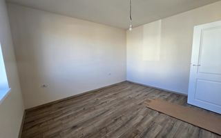 Casa individuala pe parter in Mosnita Noua ! - Poză 9