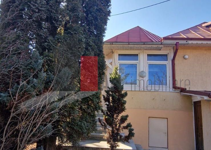 CASA DE VANZARE IN BUSTENI- POIANA TAPULUI - Poză 4
