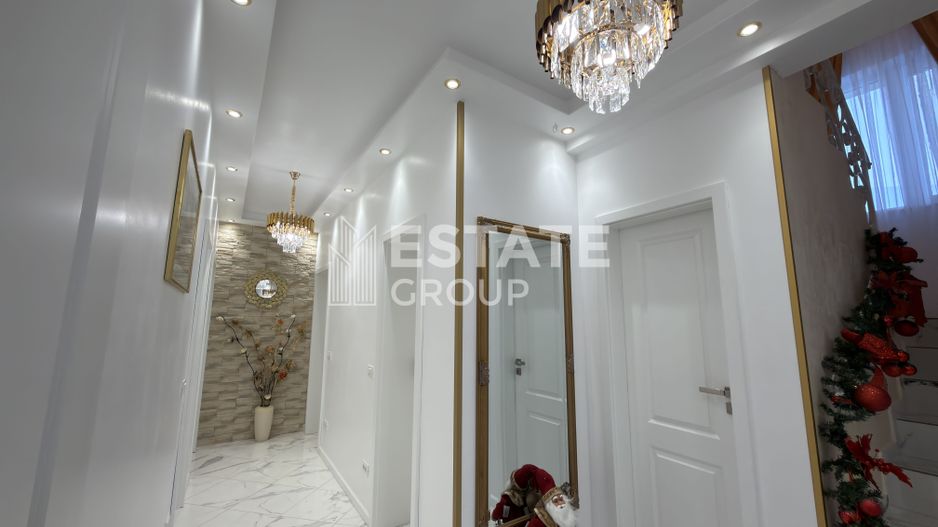 Casa individuala cu 5 camere in Dumbravita - Poză 15