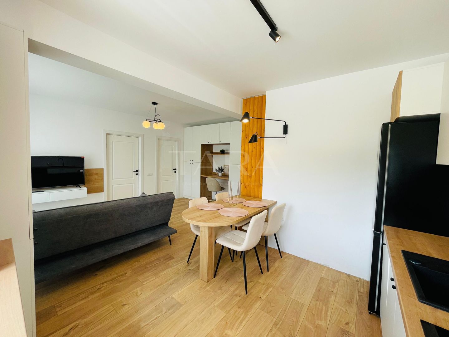 Apartament cu 2 camere, nou, mobilat și utilat – Florești, zona Terra. - Poză 6