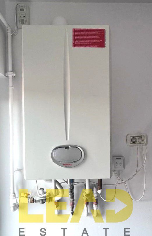 Apartament la casa, zona Tractorul - Coresi! De Inchiriat! - Poză 12