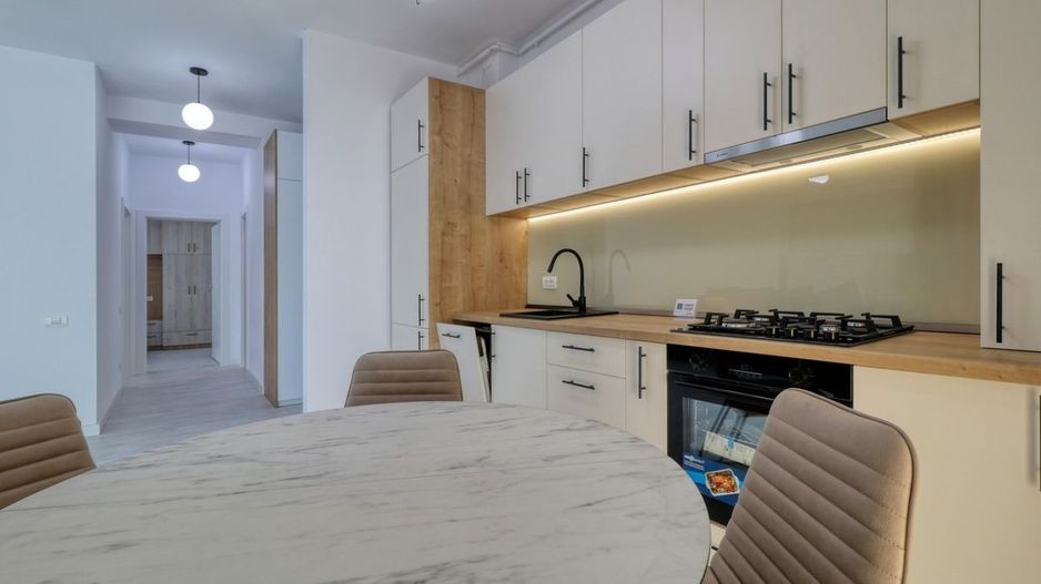 Apartament premium Rond Alba Iulia/Decebal - Poză 3