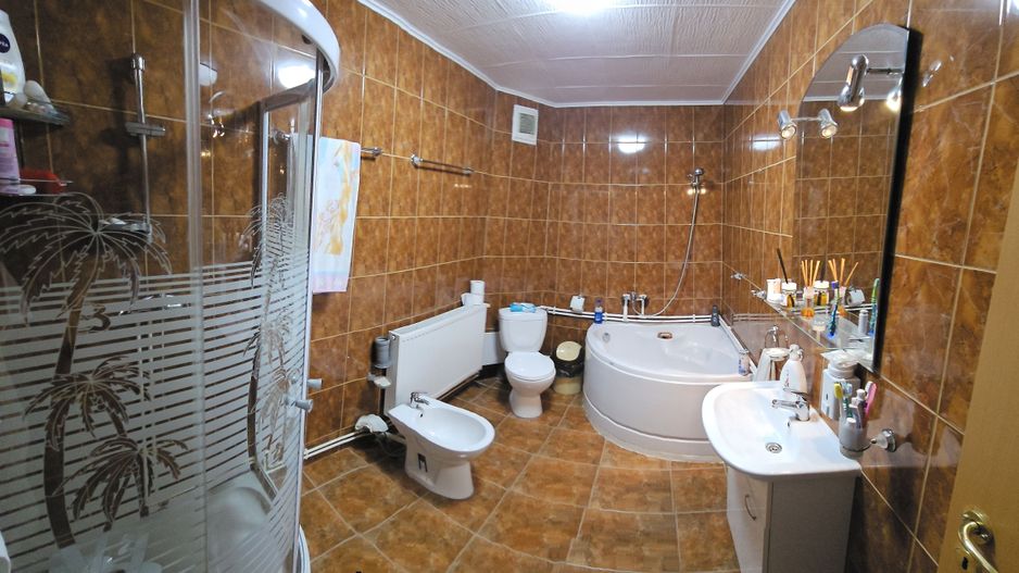 Vila 7 camere 320 mp- Valea Neagra-Prahova, mobilata/utilata complet! - Poză 9