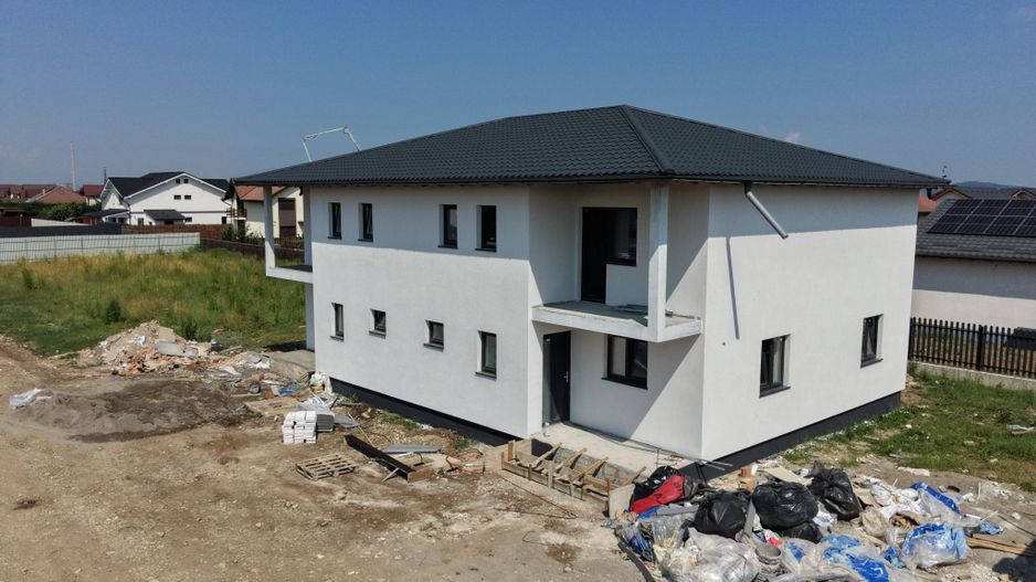 De Vânzare Duplex În Cartierul Izvor - Poză 1