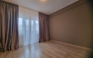 VANZARE- 6 CAMERE-PENTHOUSE -UNIRII -et 8-9 - Poză 2