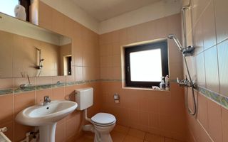 Casa 15 camere cu parcare mare - Jiului - Poză 18